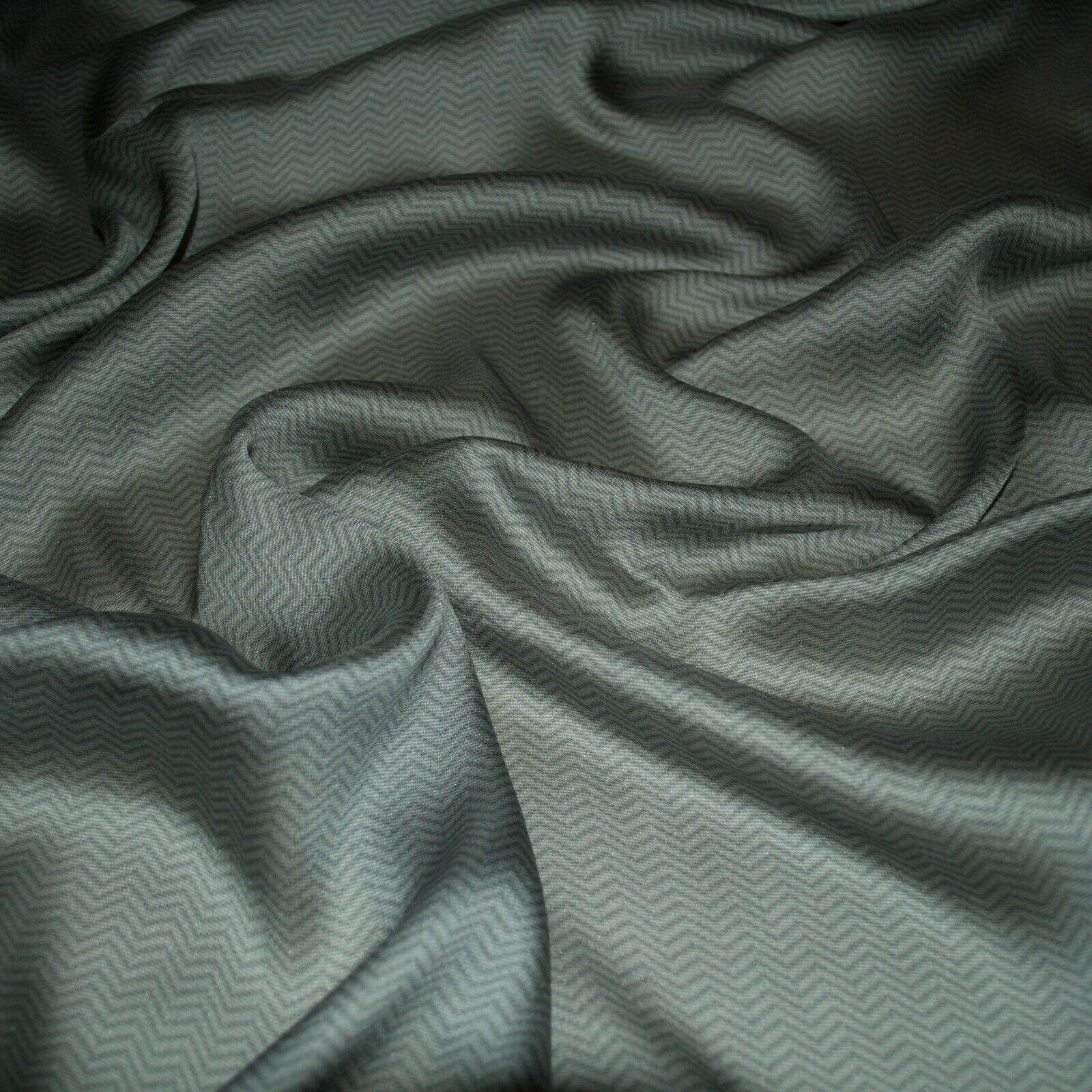 Designers pure mulberry silk chiffon fabric. Made in Italy. Zig zag