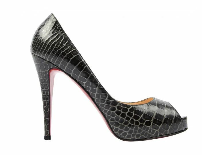 Louboutin Very Prive charcoal crocodile 39.5 heels