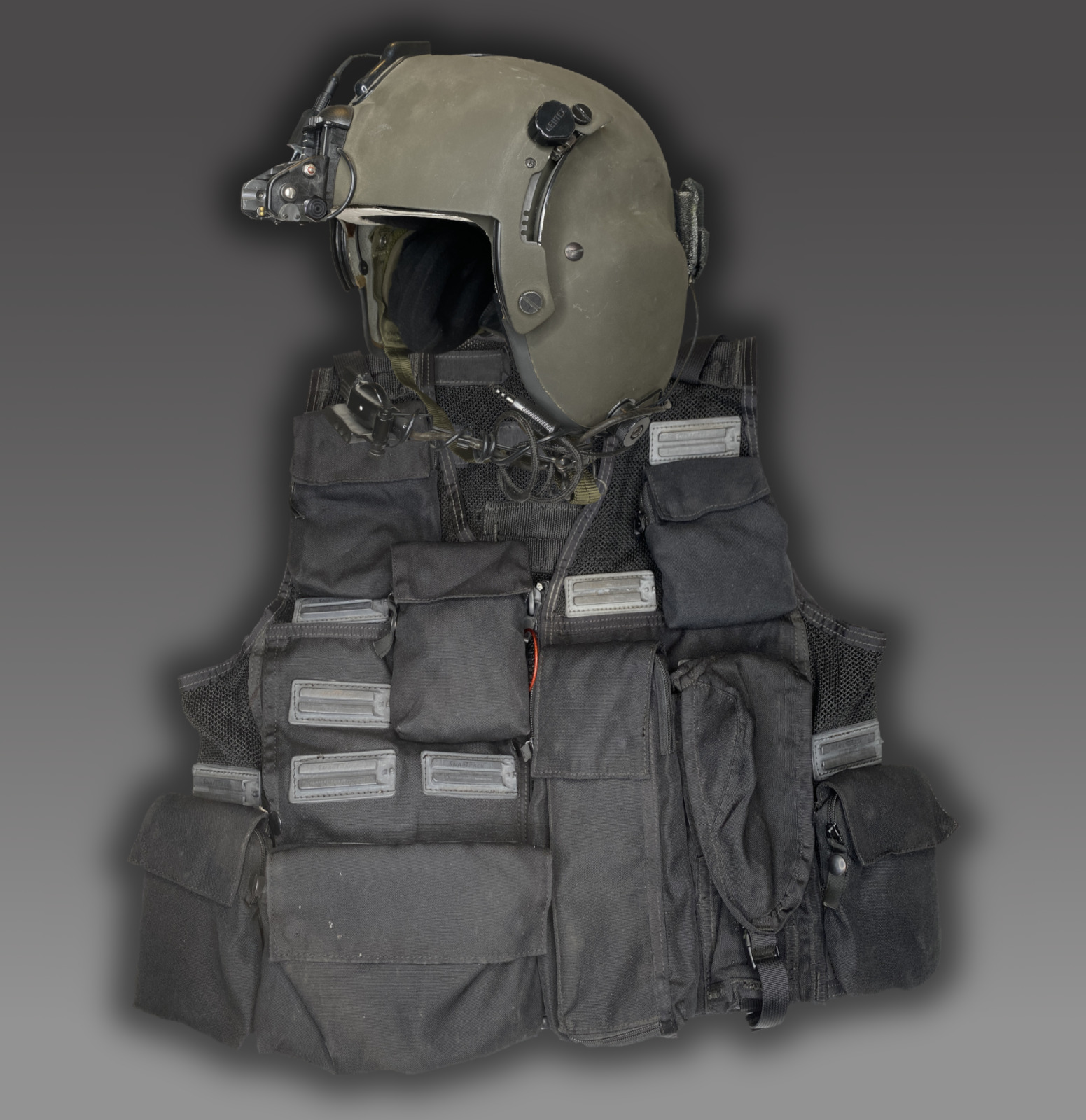 Id\'d USAF 76th HS Huey Pilot Grouping HGU-56 Helicopter Helmet Air Survival Vest