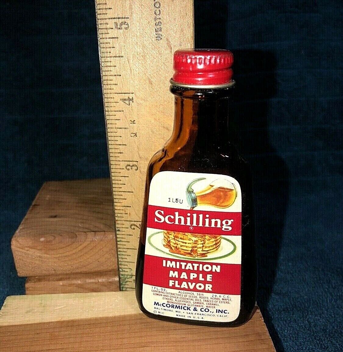 Vintage 1950’s  Schilling Imitation Maple Flavor