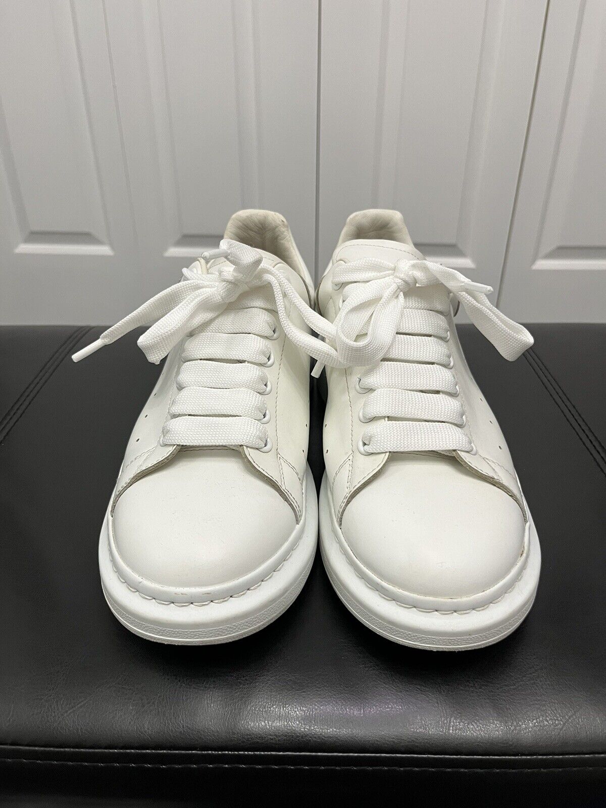 Alexander McQueen Men\'s Oversized Leather Sneakers All white - Size 9.5 / 42.5