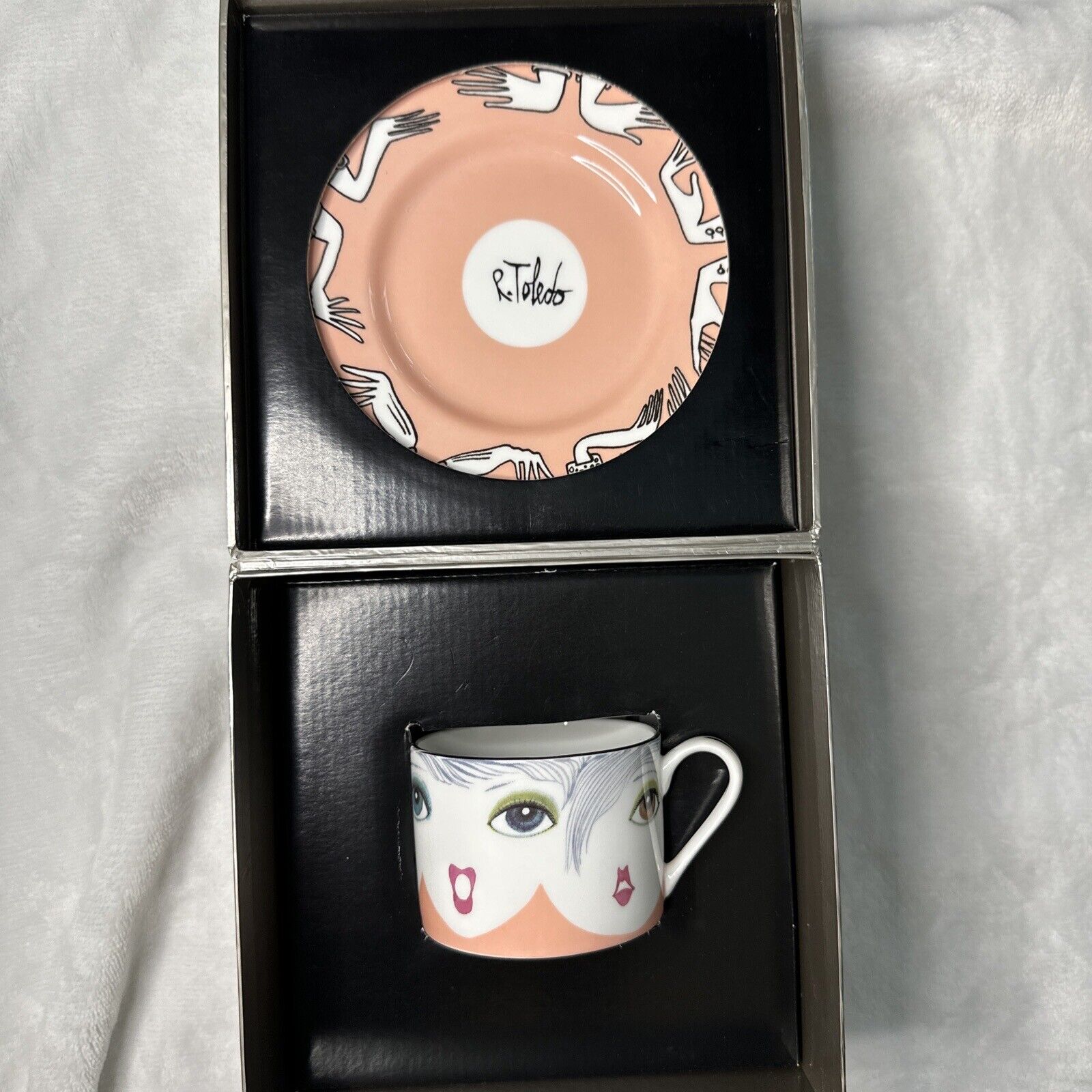 New R. Toledo Nordstrom Pop Art TeaCup Saucer Multi Face Ceramic Cup Marked Set