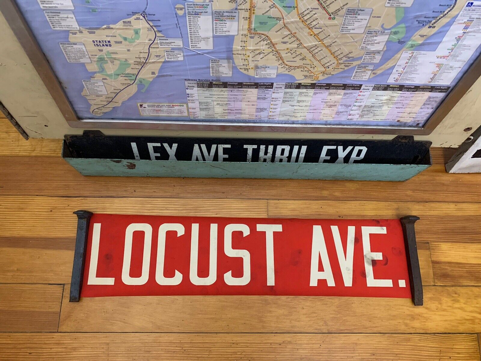 NY NYC BUS ROLL SIGN BRONX NEW YORK LOCUST AVENUE RED URBAN TRANSIT COLLECTIBLE