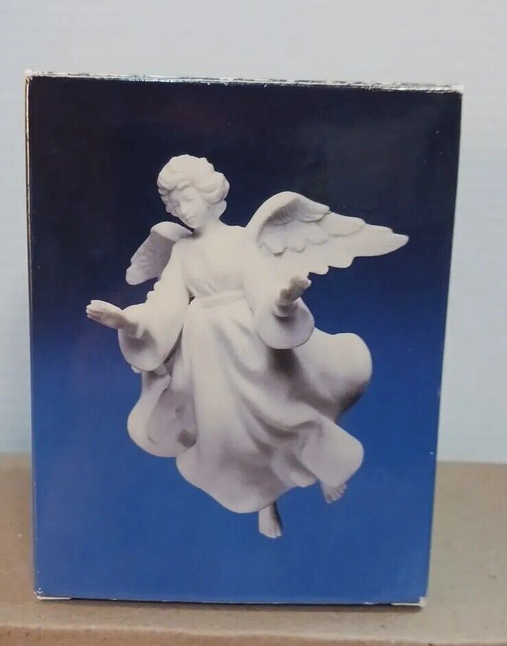Vintage 1985 AVON Nativity Collectibles THE ANGEL Porcelain Figurine w/ BOX