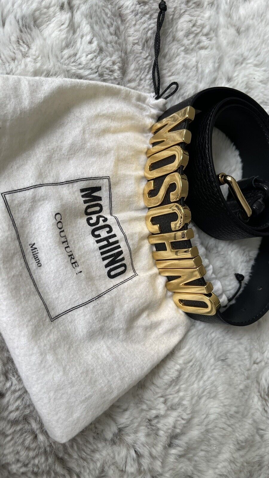Men\'s Moschino Metal Gold Logo Buckle Leather Belt size52