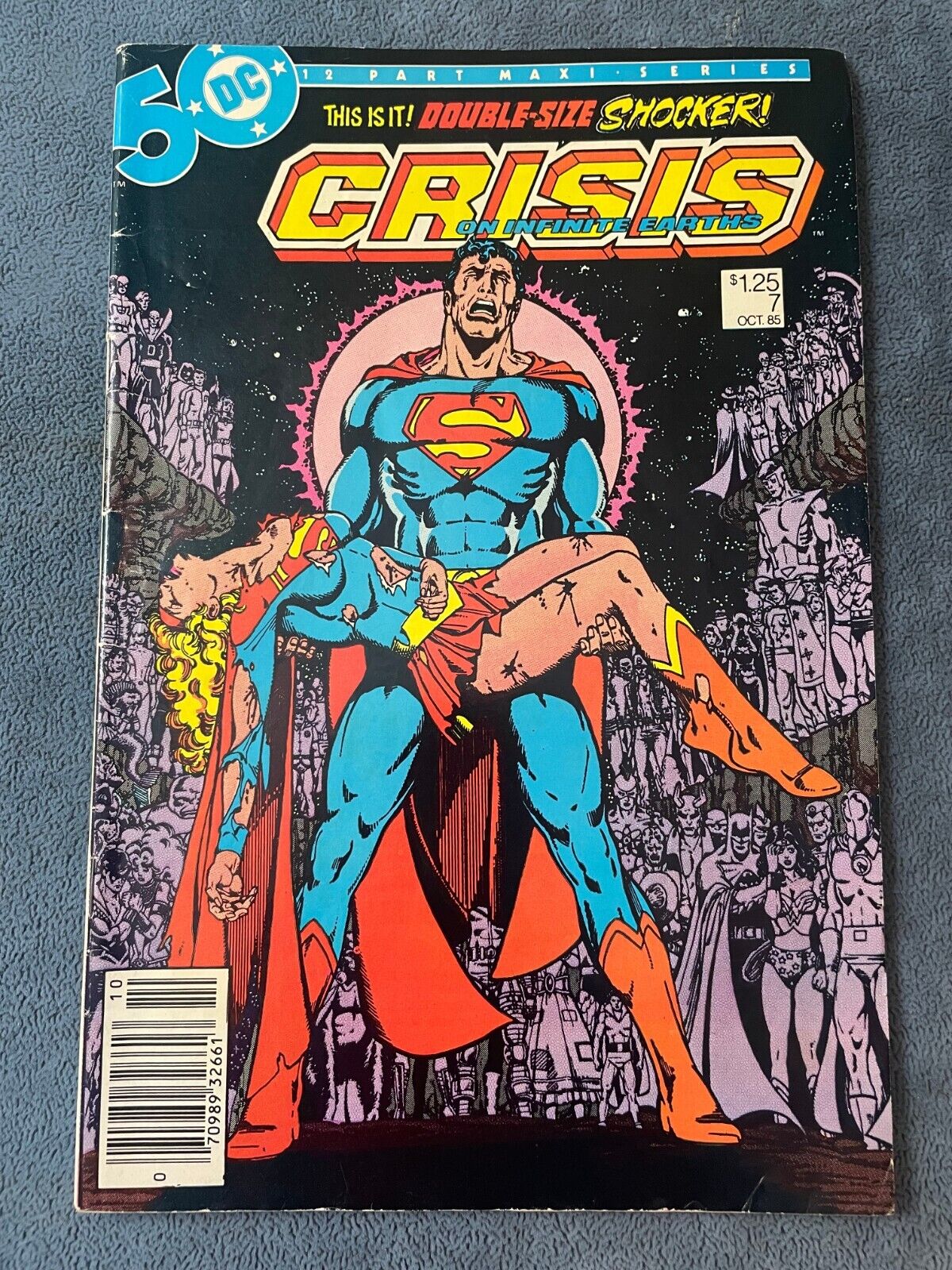 Crisis on the Infinite Earths #7 Newsstand 1985 DC Comic Death of Supergirl FN