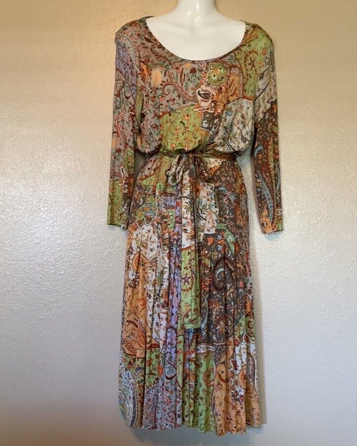 Etro long sleeve belted pleated front midi dress size 46 (10)