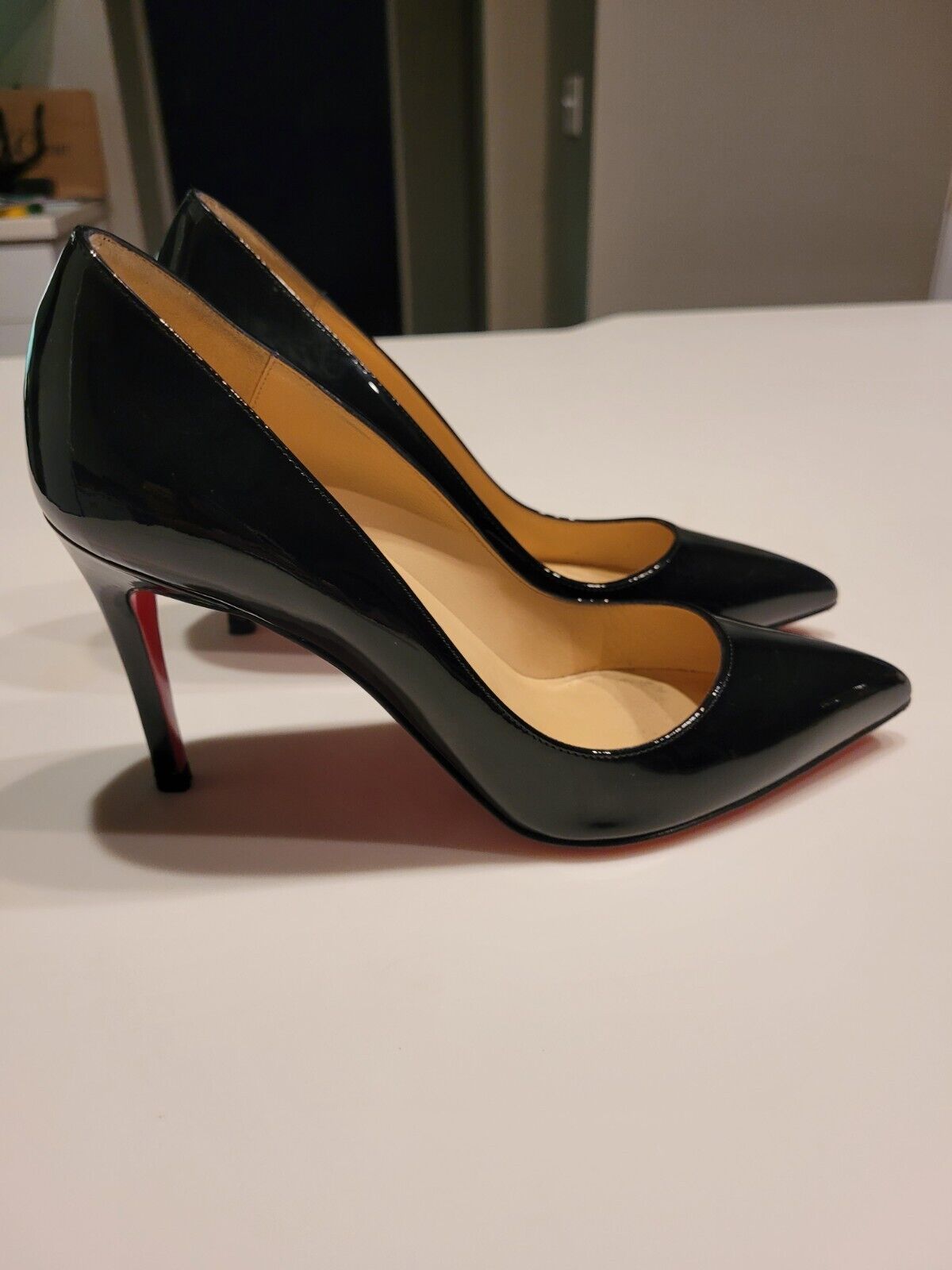 Christain Louboutin so kate black patent 85 heels EUC Authentic pigalle sz 37