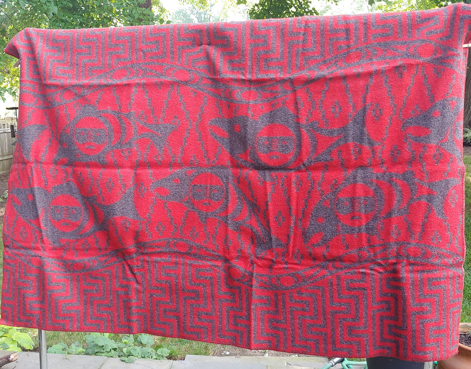 Faribault Pacific Northwest Collection Wool Robe Blanket NIB Salmon People NEW