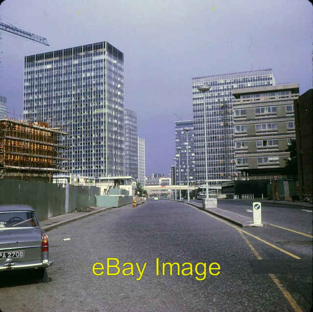 Photo 6x4 London Wall Looking east on a quiet day. The car looks like an  c1972