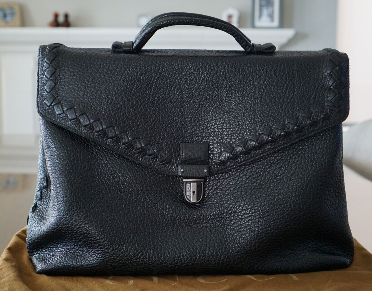 Authentic Bottega Veneta $3000.00 Retail Mens\' Black Leather Briefcase ~MUST SEE