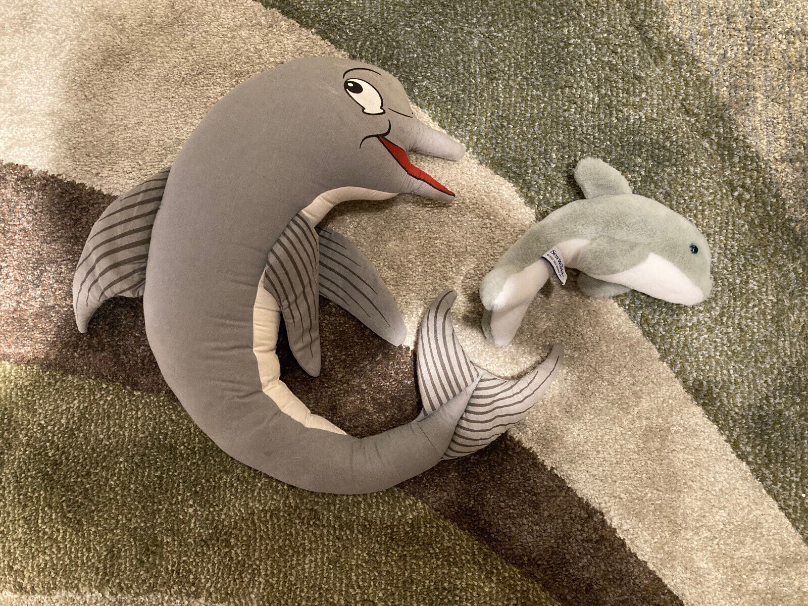 2 Vintage 90's Stuffed Plush Dolphins Handmade Creations/El Salvador & SeaWorld