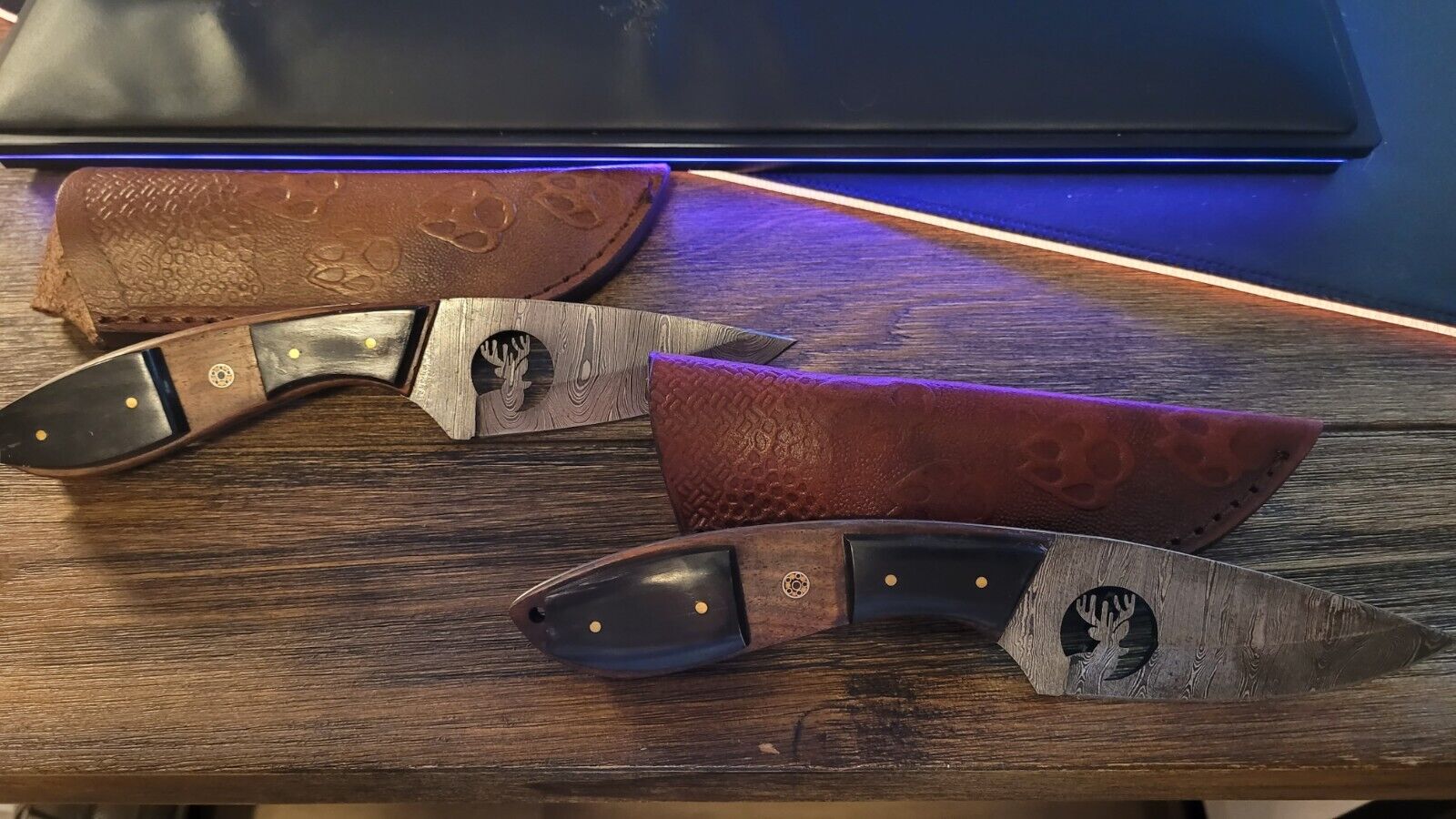 Hunting Gator Knife Damascus Blade Engraved Deer Buck Custom Made USA