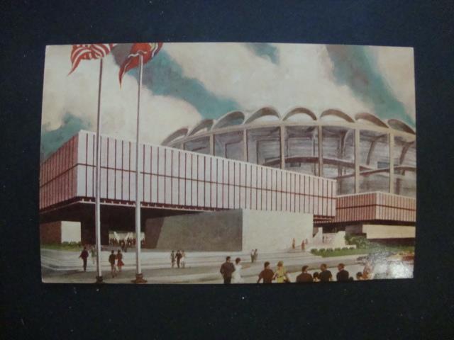 Railfans2 *545) Std Postcard, St Louis Missouri, New York World\'s Fair Pavilion