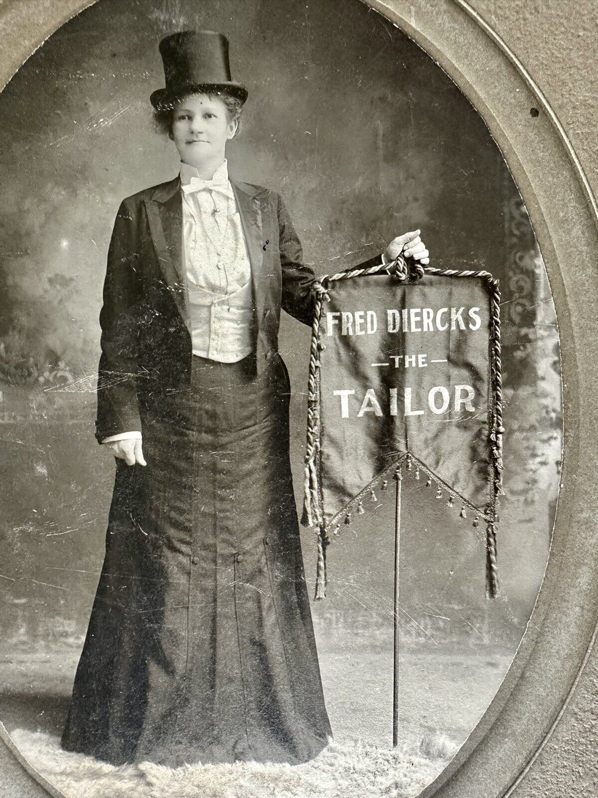 RARE LARGE PHOTO BANNER LADY HOLDING TAILOR ADVERTISING SIGN TEXAS PHOTOGRAPHER