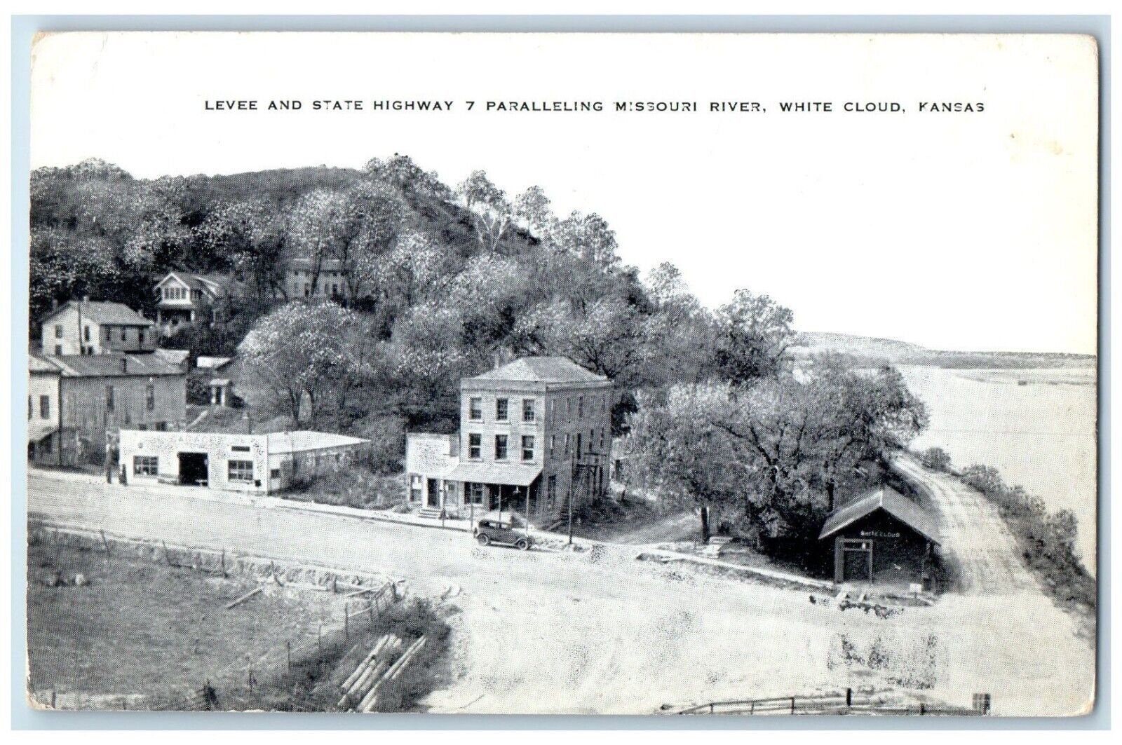 c1940 Levee State Highway Paralleling Missouri River White Cloud Kansas Postcard
