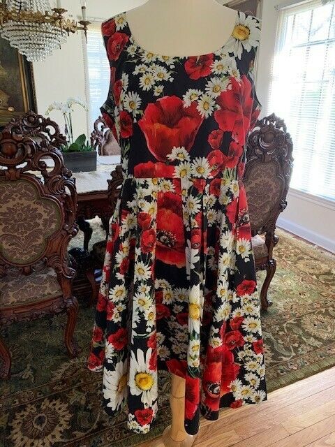 Dolce & Gabbana Poppy and Daisy Cotton Dress - Sz 48 - Preowned