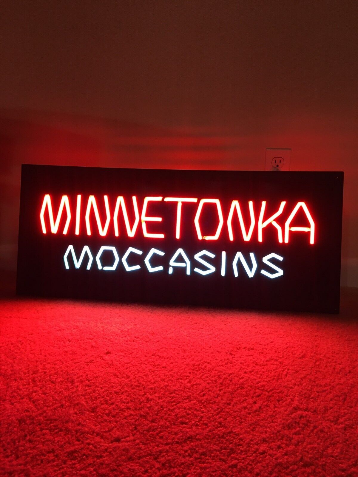 Minnetonka Moccasins , Special Neon Sign Large. 