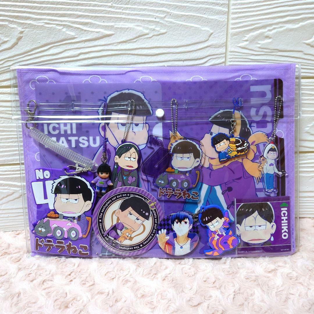 Osomatsu-san Clutch bag with 15 Matsuno Ichimatsu items Anime Goods From Japan