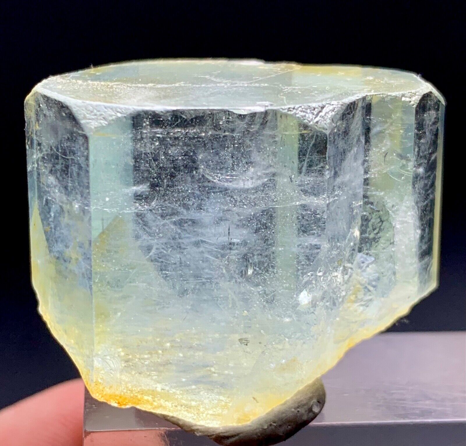 188 Carat Aquamarine Crystal Specimen from Pakistan