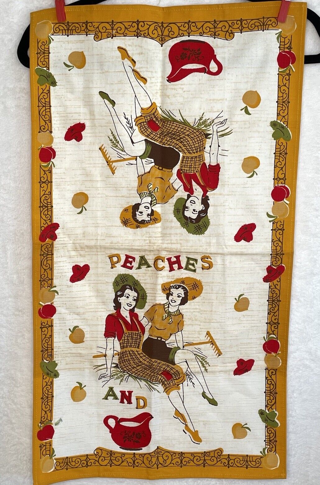 Vintage Peaches and Cream Kitchen  Tea Towel Pin Up Farm Girls 15.5 x 28 Retro
