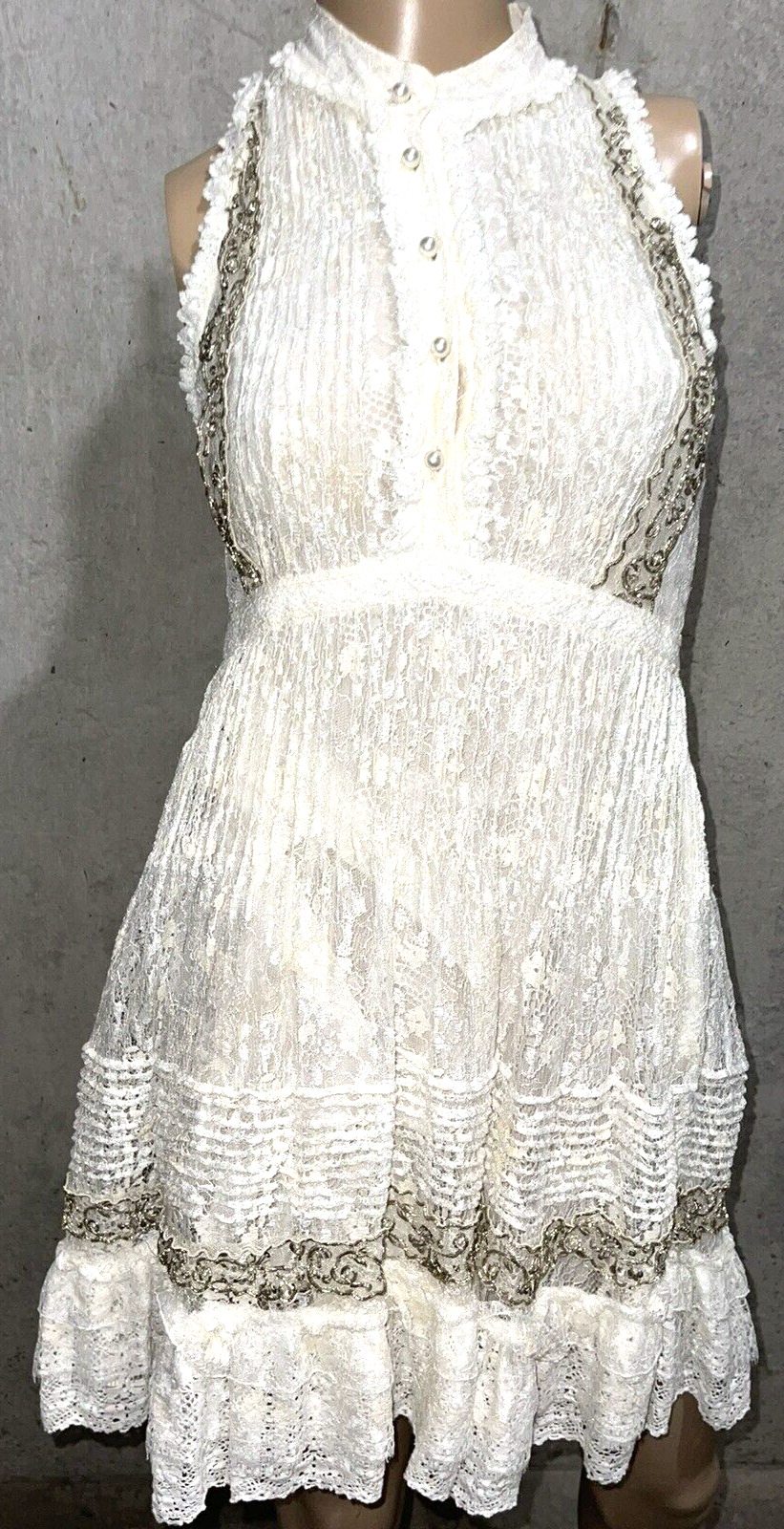 Etro Pearl Bead Embroidered Embellished Lace Wedding White Dress US 0 2 / IT 38