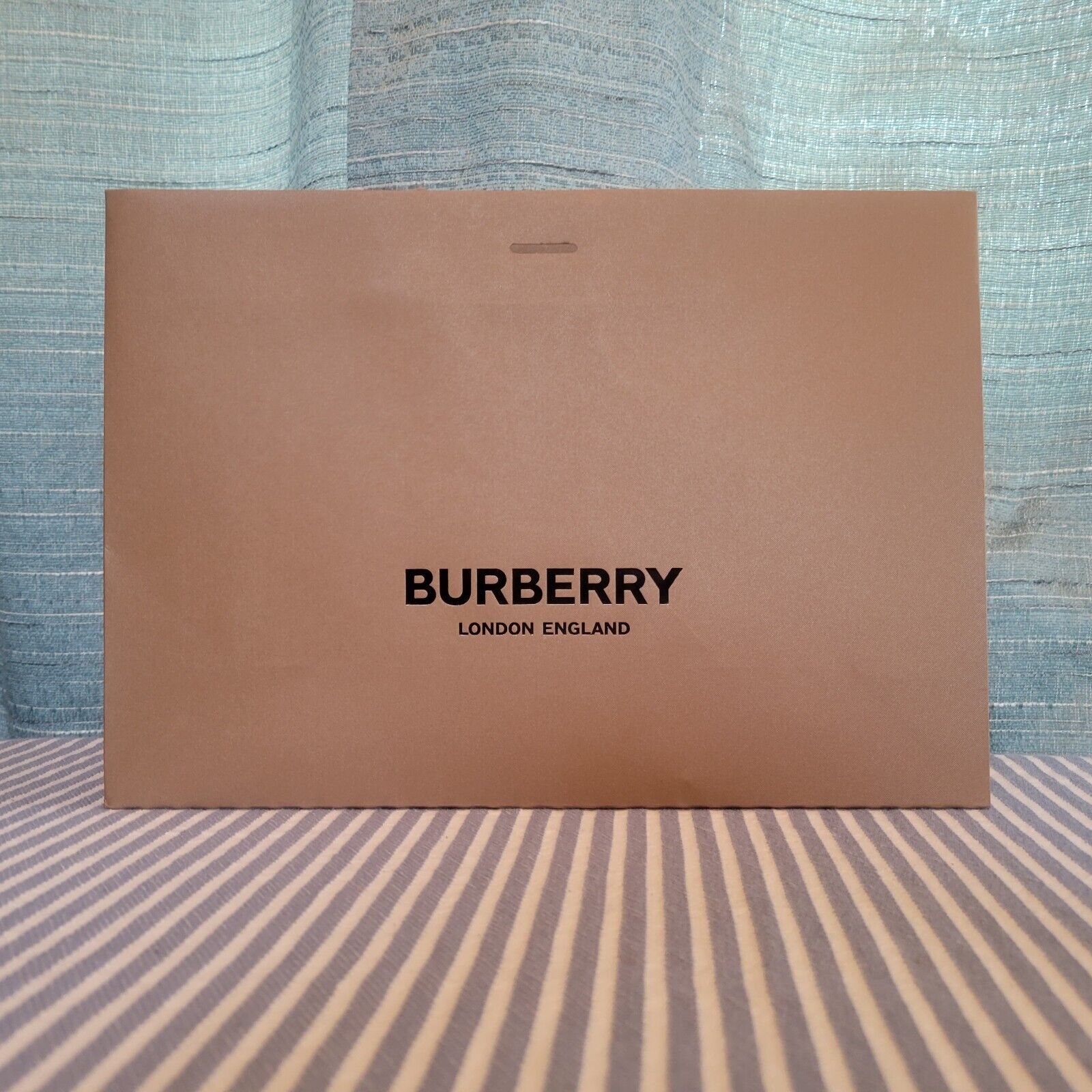 Burberry - Set of 3 Brown Medium Long Strap Handle Shopping Bags - New