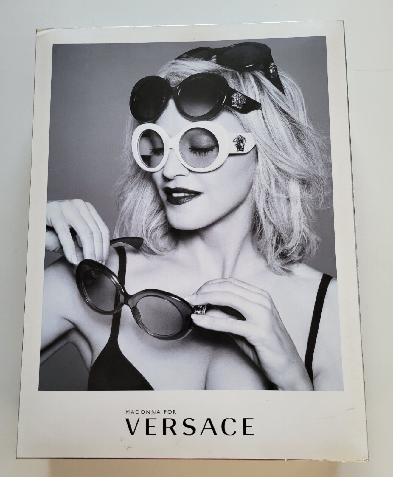 VERSACE SUNGLASS DOUBLE SIDED IMAGE COUNTERCARD POSTER BOX 15.5\