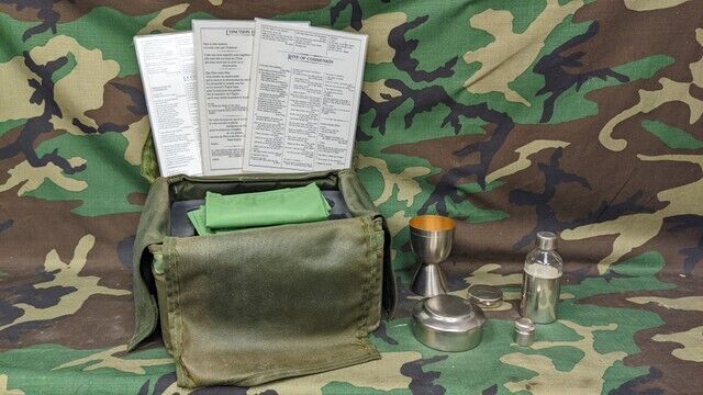 Canadian Armed Forces Christian Field Chaplain Kit - RARE & AUTHENTIC