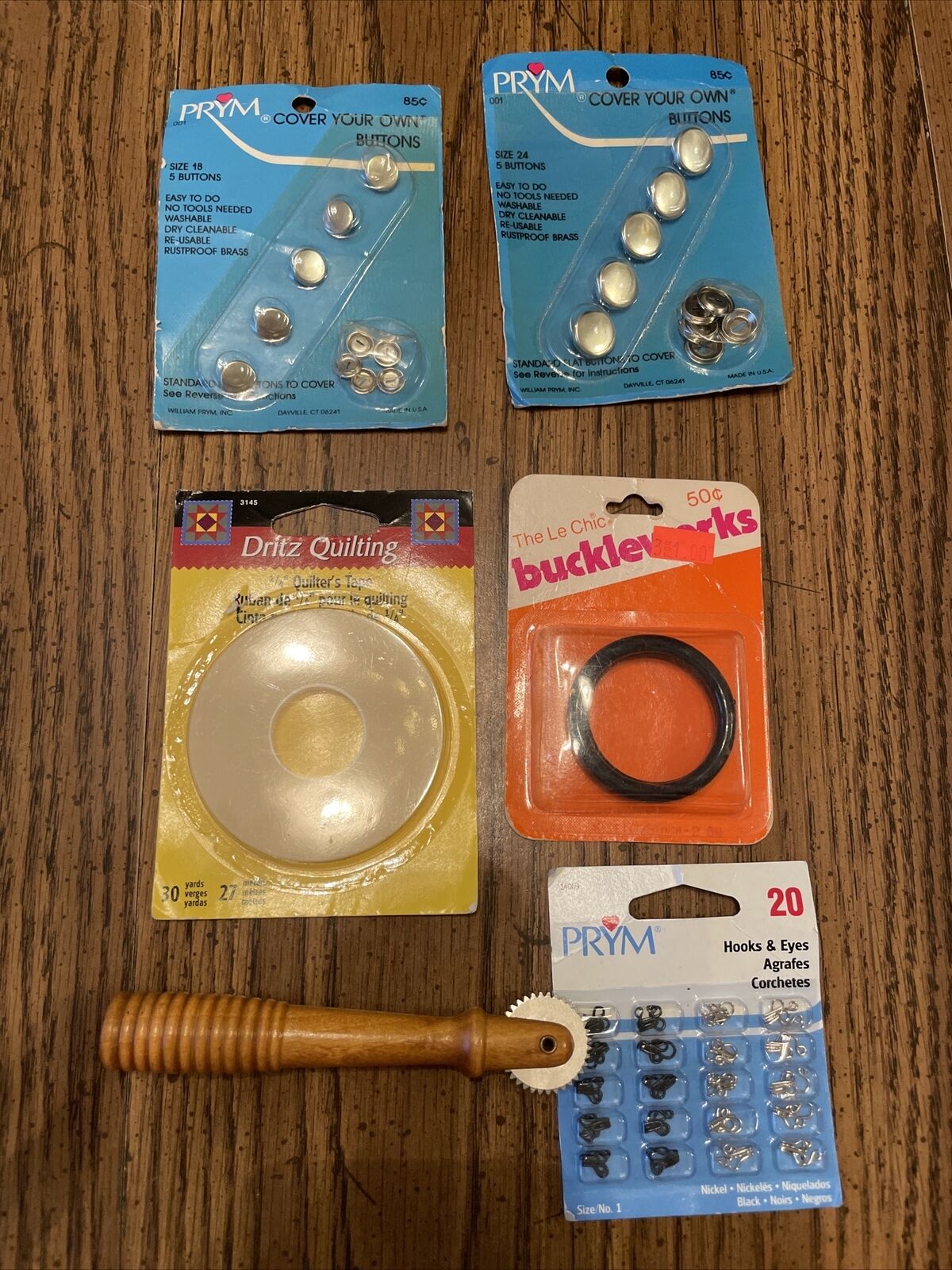 Vintage Sewing Supplies Lot