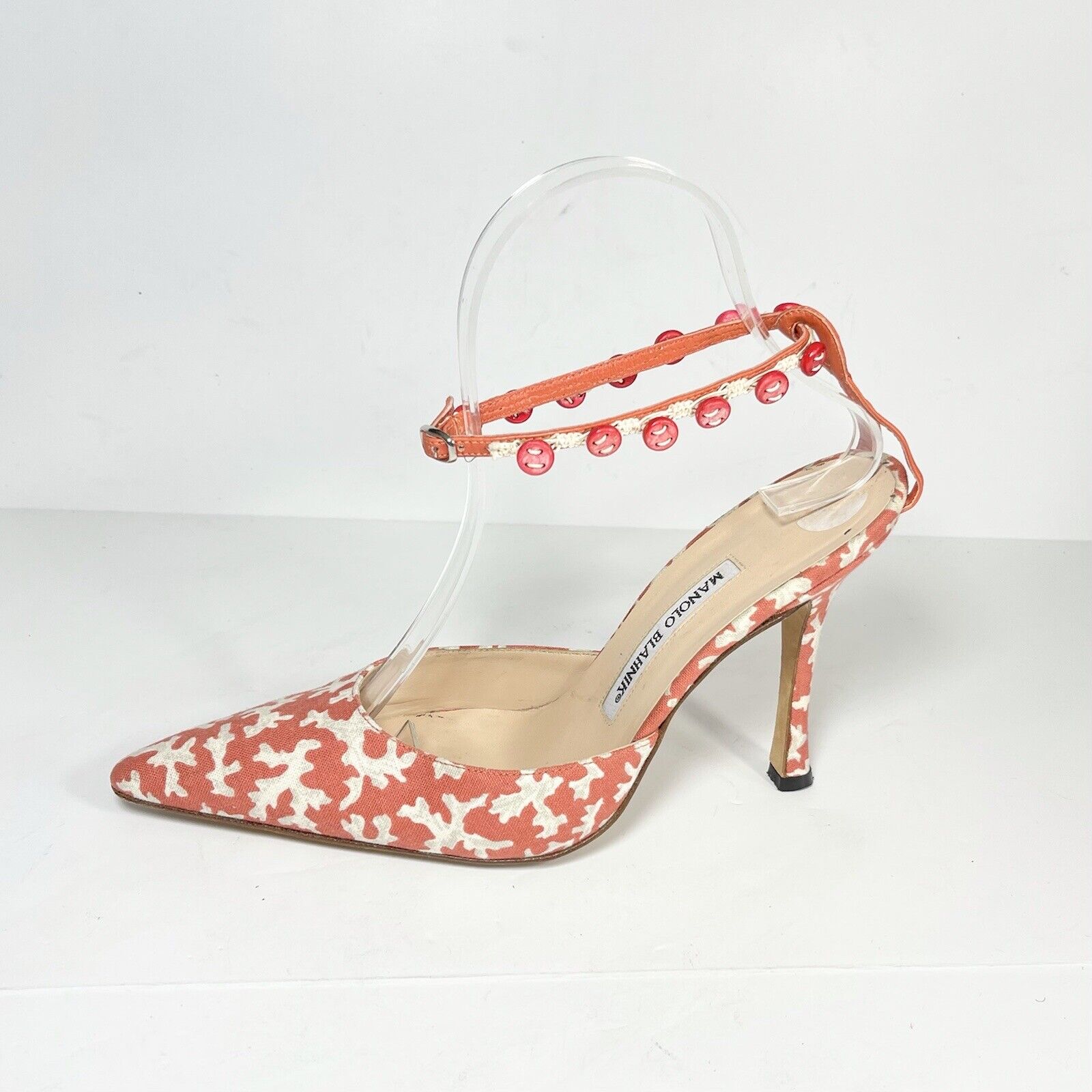 Manolo Blahnik Women’s Pumps Pointed Toe Ankle Strap Floral Fabric Size 38.5