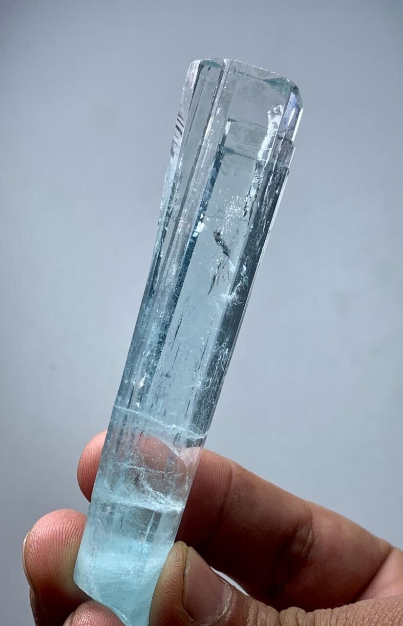 265.50 Carat beautiful terminated 95 mm long aquamarine crystal from Pakistan
