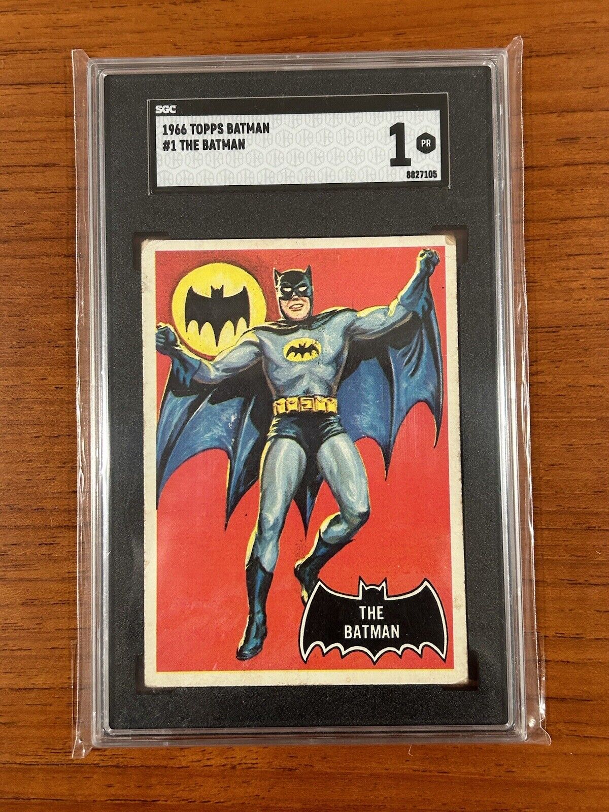 🔥The BATMAN 1966 Topps #1 Rookie Card SGC1 Beautiful Appealing Front😞Sad Back