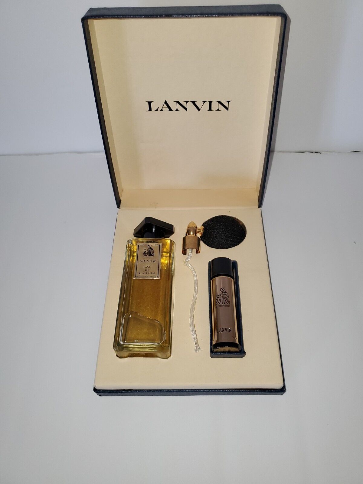 Amazing NEW Vtg Lanvin Arpege Perfume 2 oz Gift Box Set With Perfume Spritzer