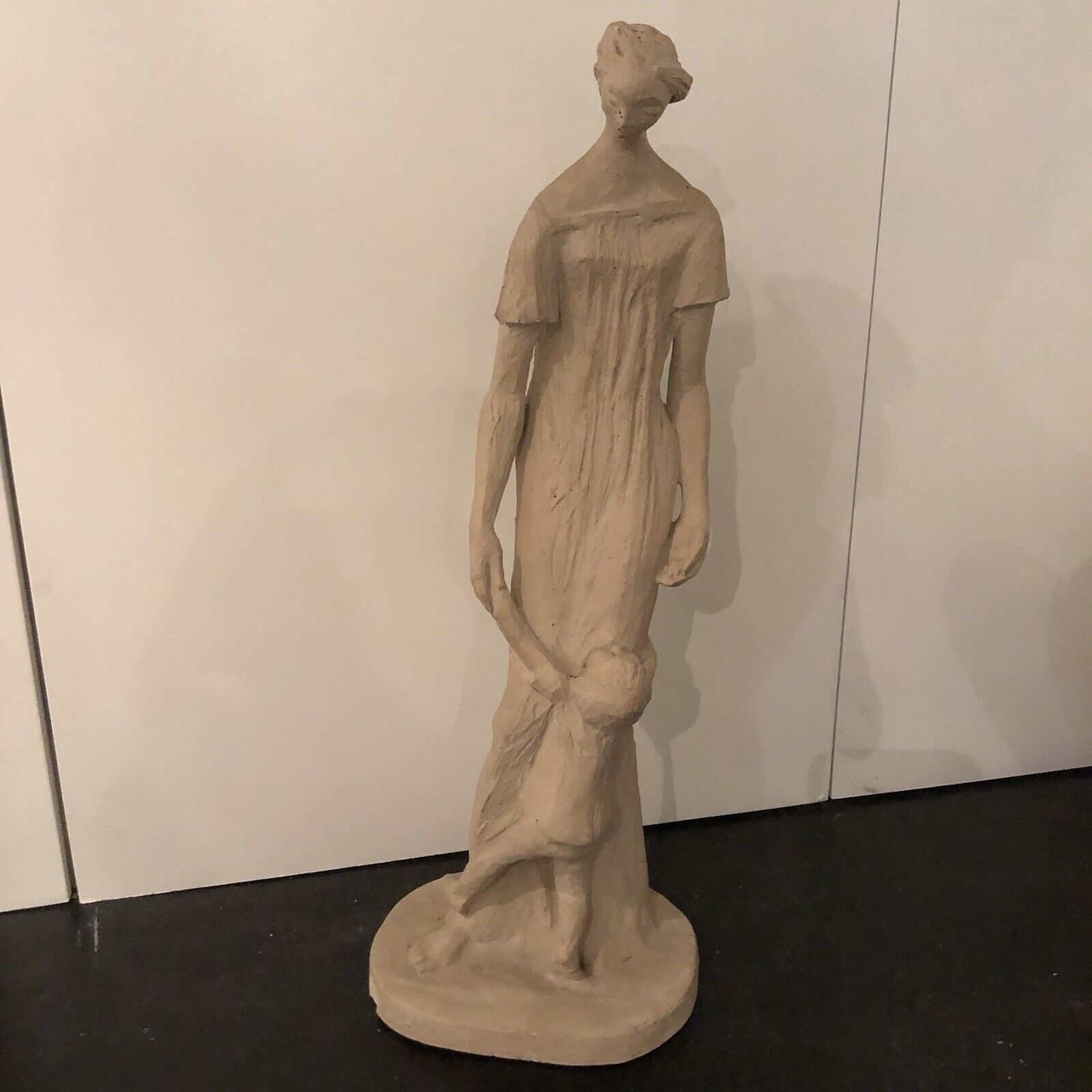 Austin Productions 1978 Mother & Child Mother Me Sculpture 22” Tall Preowned