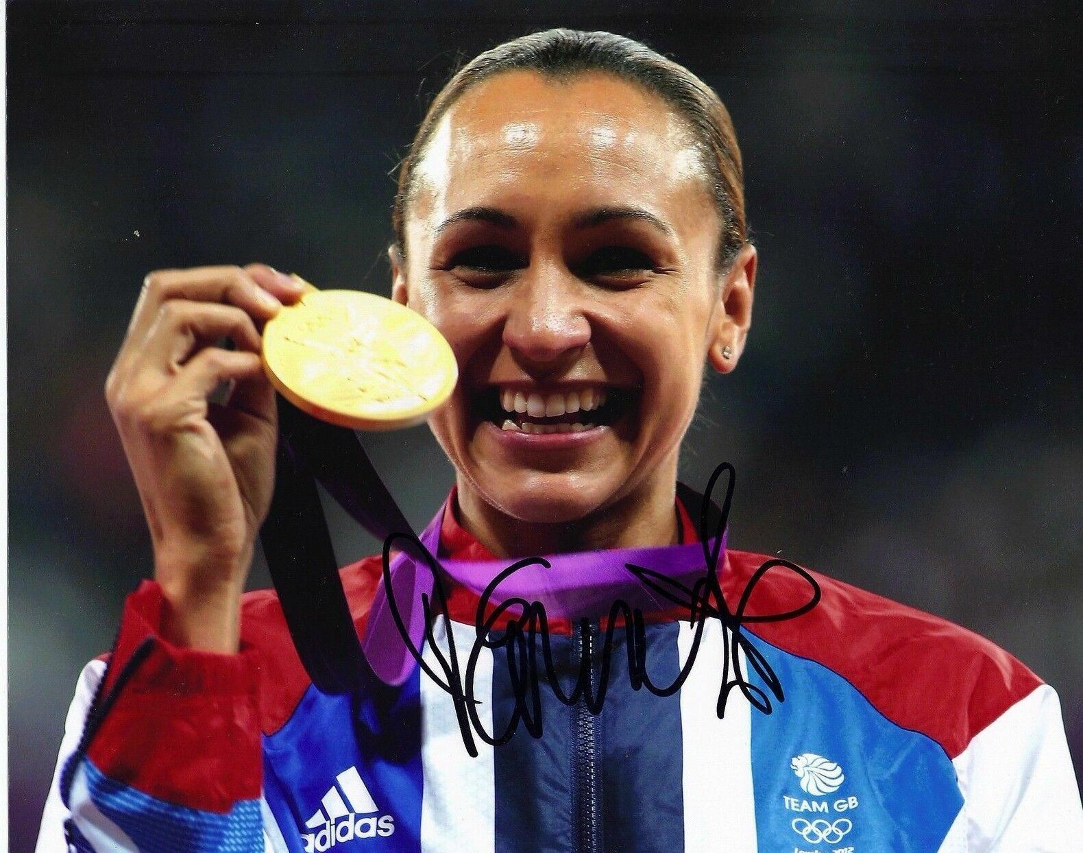 JESSICA ENNIS SIGNED 10X8 PHOTO TEAM GB LONDON 2012 WITH PROOF AFTAL COA (Y)