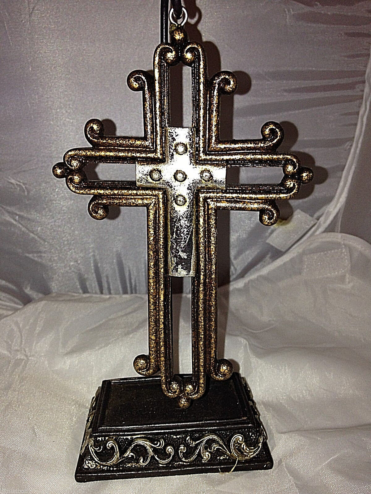Western Style Hand Tooled Leather Look Pedestal Cross (RA4726B)