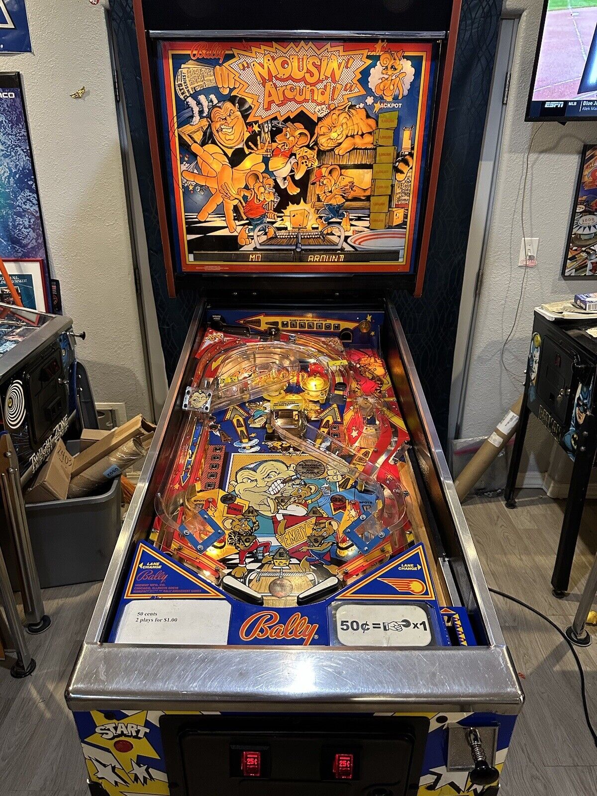 pinball machine 1989 Bally Mousin Around , Extremely Rare