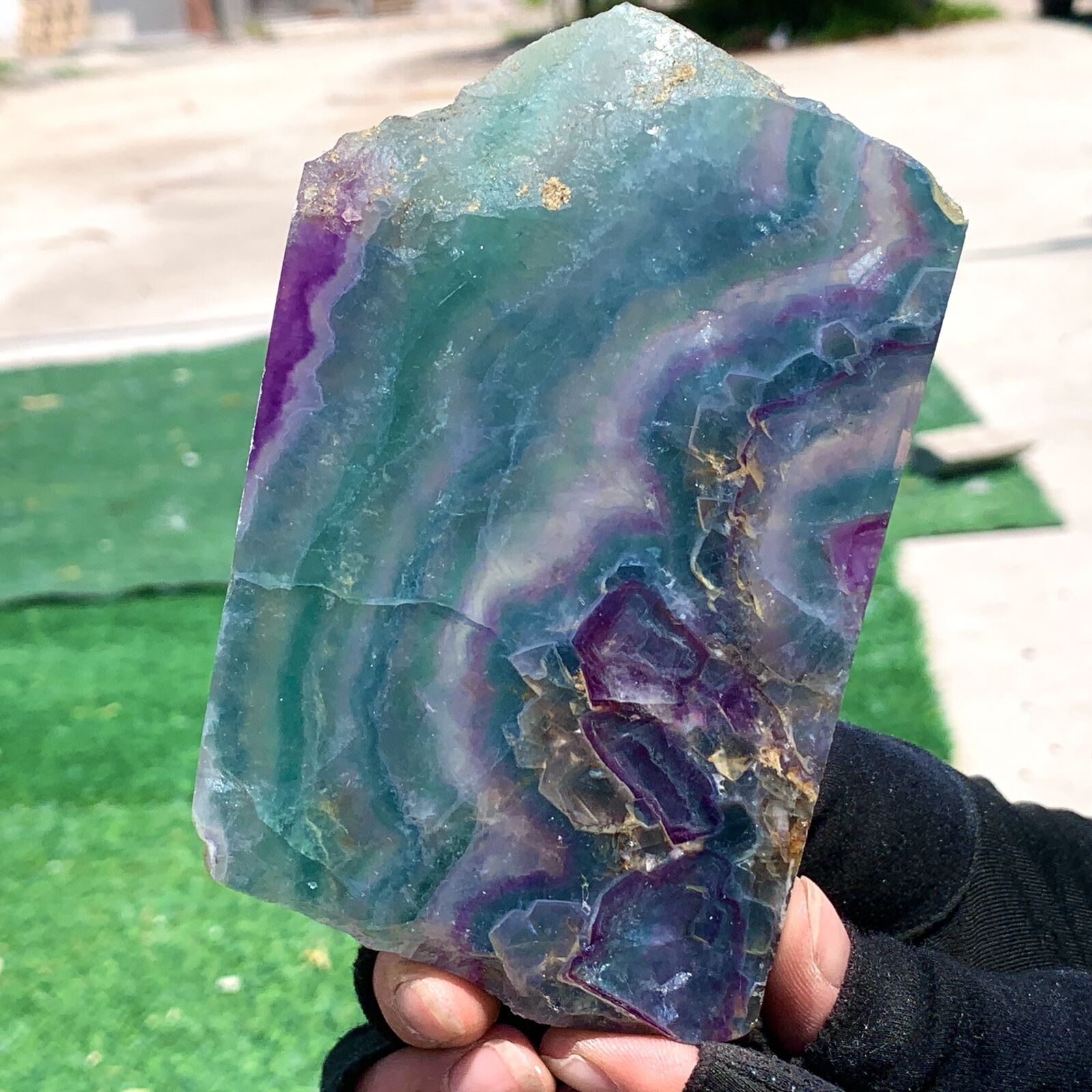 304G Natural beautiful Rainbow Fluorite Crystal Rough stone specimens cure
