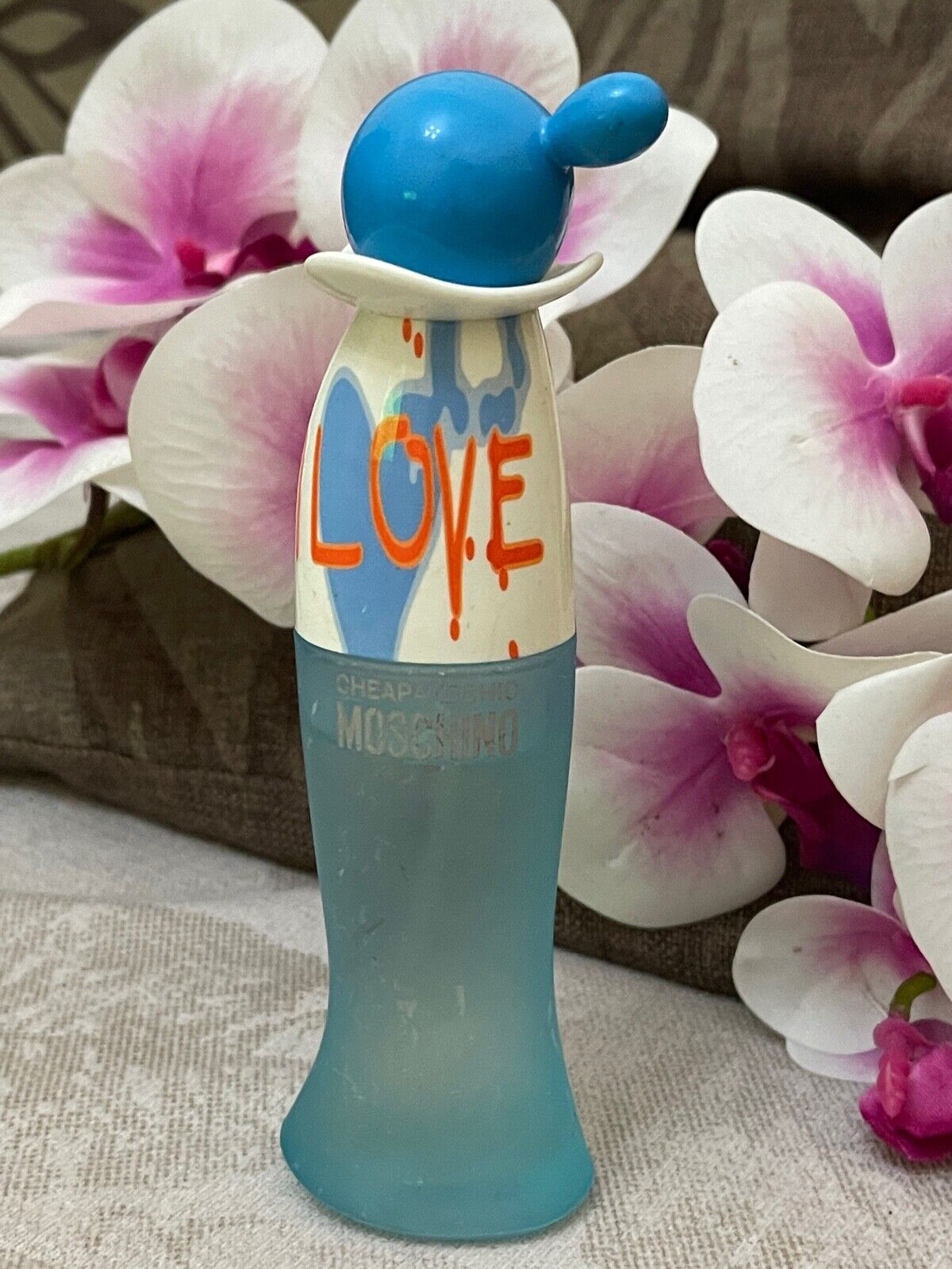 Moschino I Love Love Eau De Toilette Spray 45 ml left Women perfume 