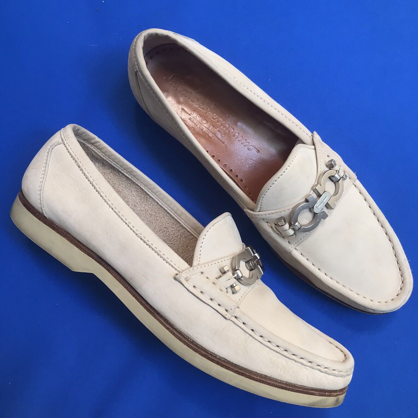 Salvatore Ferragamo Sport Women\'s 6.5 37 Soft Beige Leather Loafers Dress Shoes