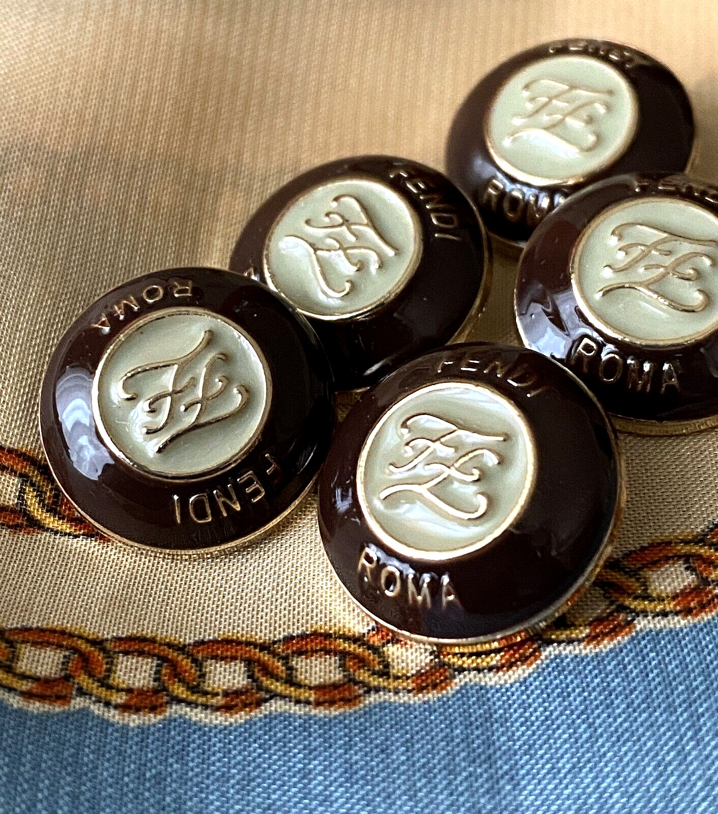 Set of 11 Size 23 mm FENDI logo FF Vintage Buttons 0,90 inch Gold Tone Metal