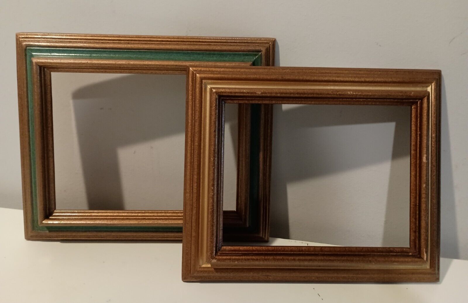 Lot Of 2 - Vintage Deep Well Wood Photo Frames - Gold Gilt - 5\