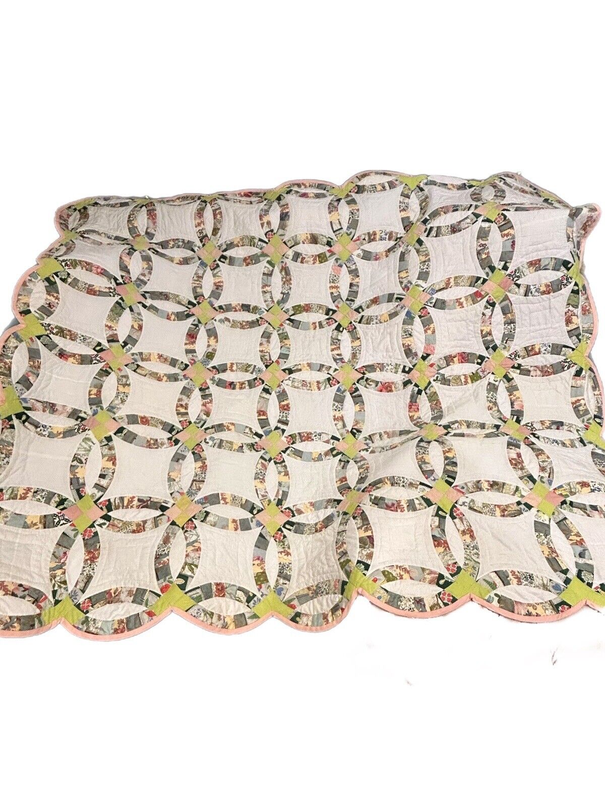 Gorgeous Antique Handmade Double Wedding Ring Quilt c. 1920s - Great Color Combo