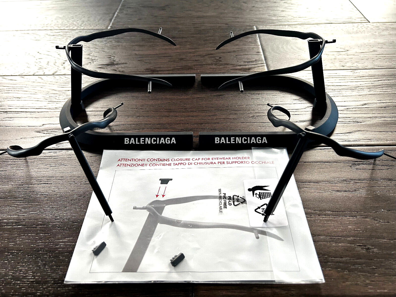Balenciaga Sunglasses Logo Display 2PC - ORIGINAL PACKAGING NEW MADE IN ITALY