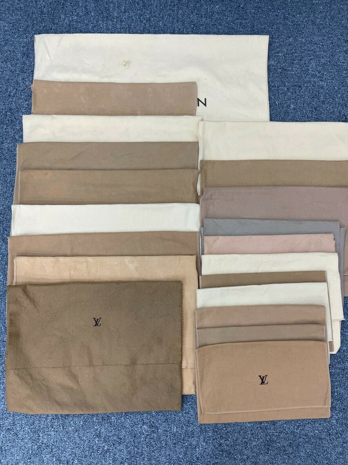 Auth Louis Vuitton Fold Over Dust Bag Set 20pcs BE8-104