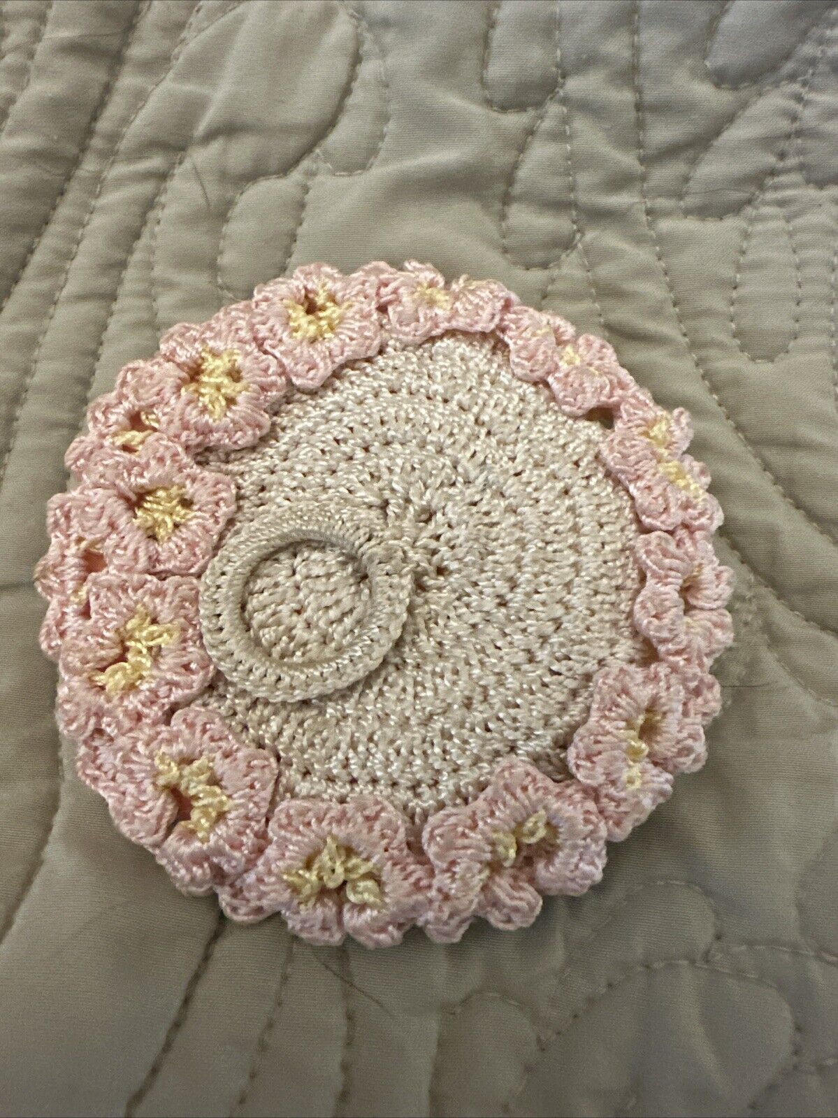 Vintage Handmade Crochet Powder Puff | Make Up Pink Rare collectible