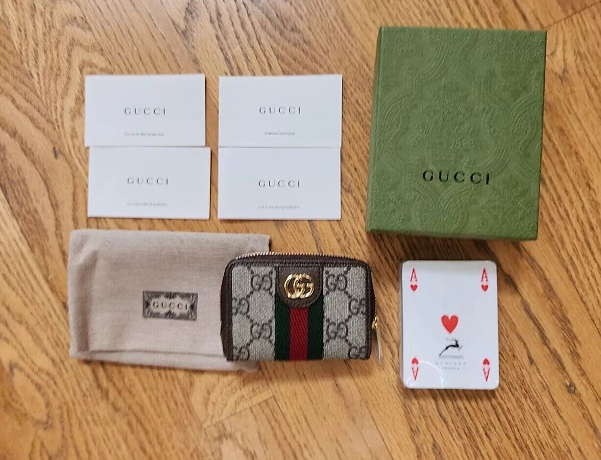 New AUTH Gucci Card Set With Double G
