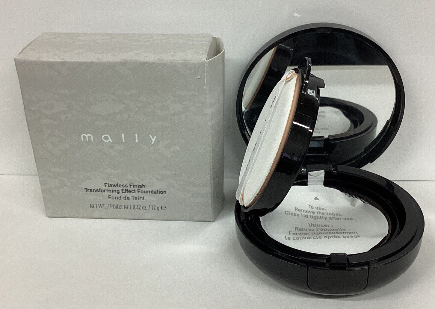 Mally Flawless Finish Effect Foundation MEDIUM 0.42oz As Pictured