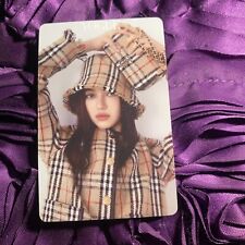 Danielle NEWJEANS PINK CLUB Edition Celeb K-POP Girl Photo Card Burberry Look picture